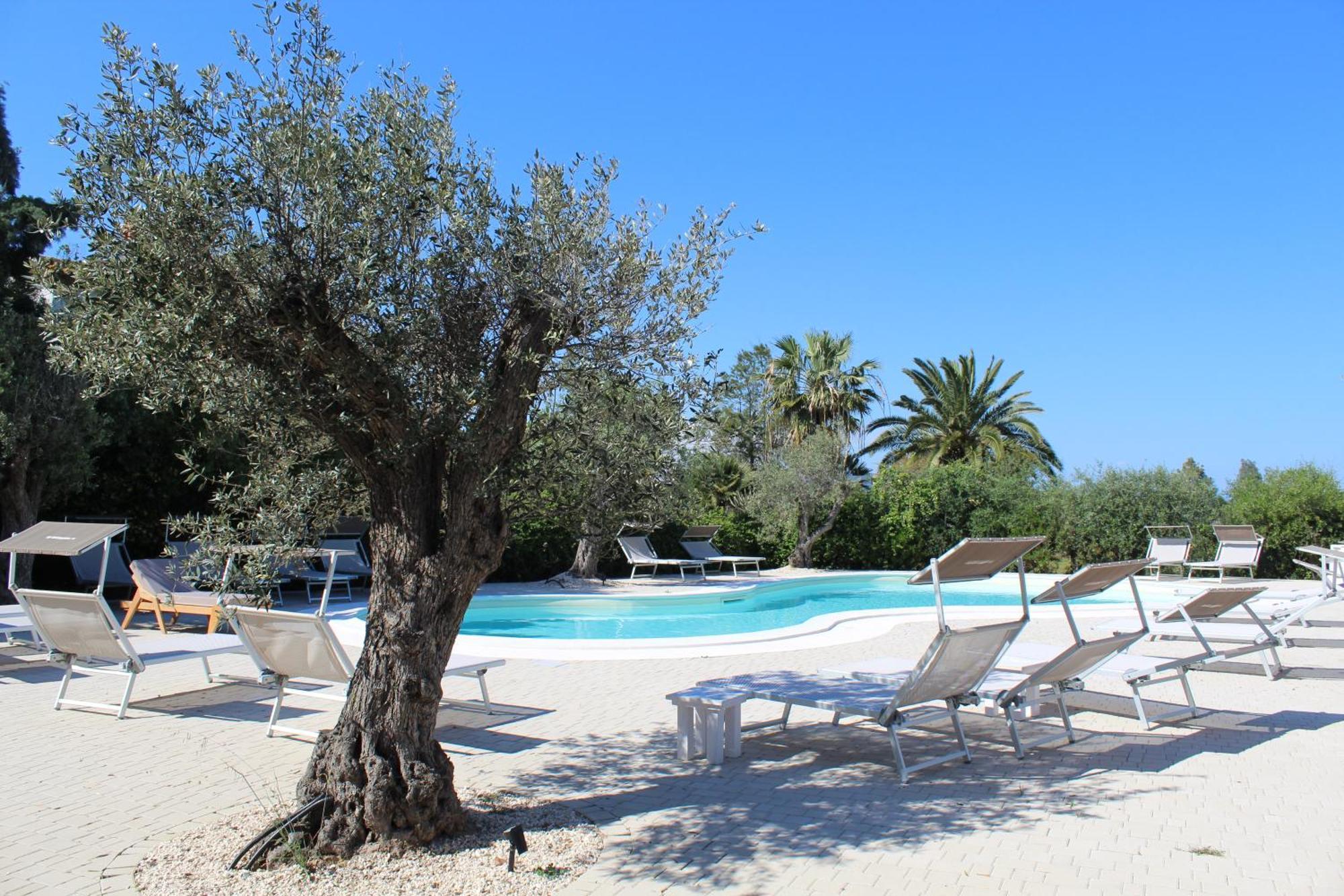 Noha Lifestyle Hotel - Adults Only Pula Eksteriør bilde